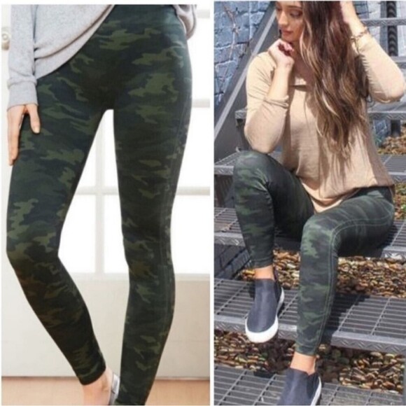 SPANX Look At Me Now Size Medium Seamless Green Camo Ankle Length Leggings - Picture 2 of 14